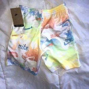 BOYS NIKE GYM SHORTS (UNISEX/KIDS)